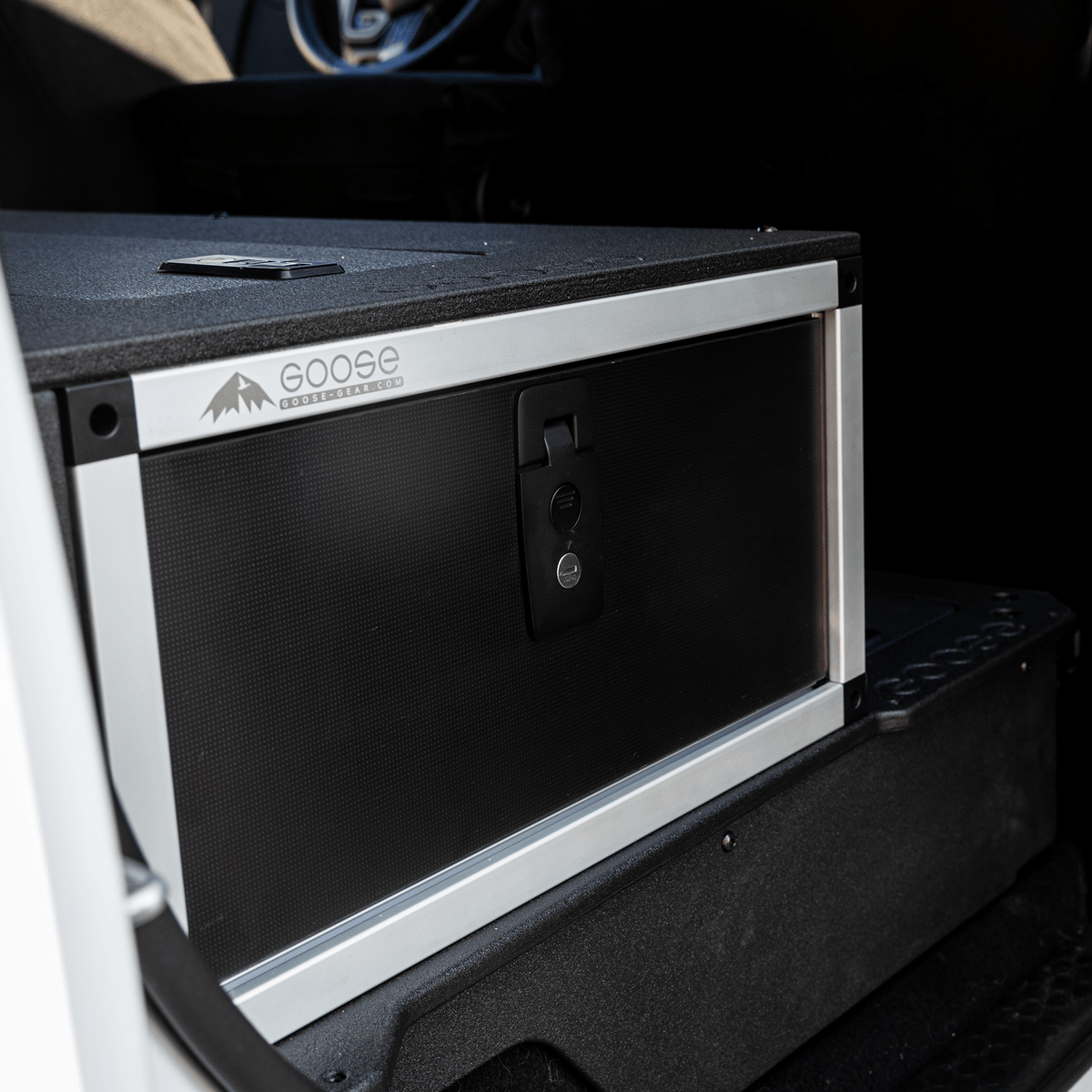Goose Gear Ford Ranger 2019–2023 4th Gen. Super Crew Second Row | Single Drawer System